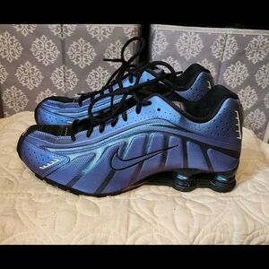 Nike Shox R4 2024 Iridescent Purple